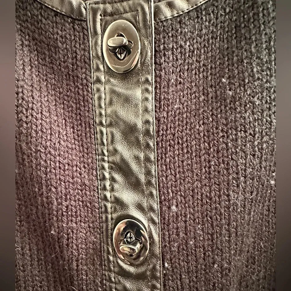 Xl Black Limited faux leather detailed sweater - Image 2