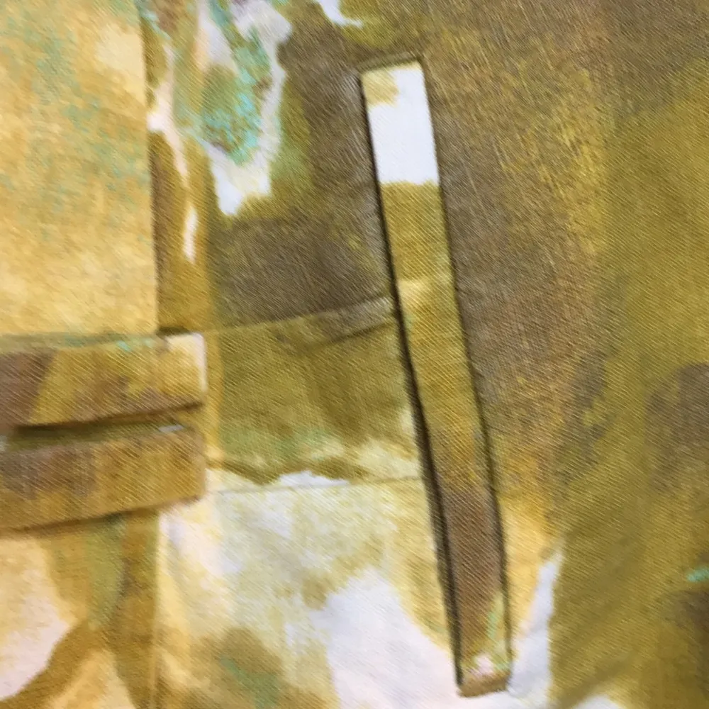 ANN TAYLOR LOFT shorts linen & cotton floral high waisted zipper front - Image 6