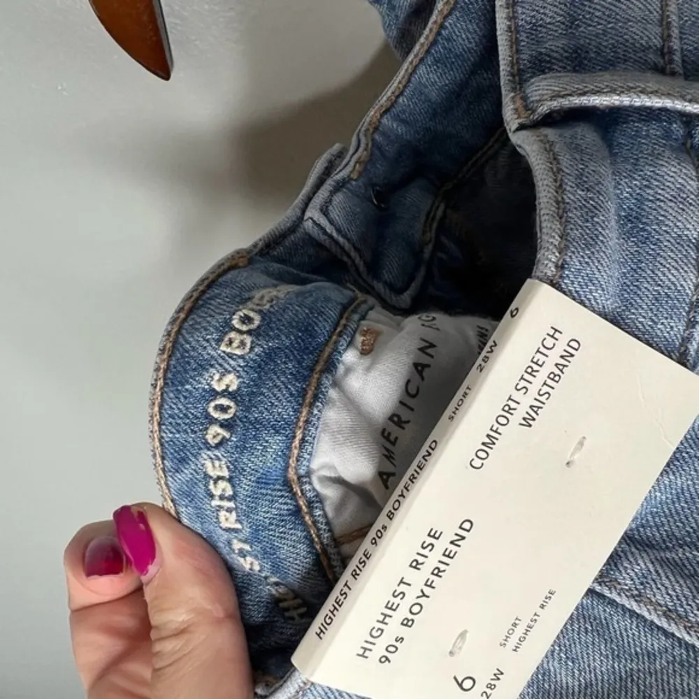 NEW American Eagle highest rise 90s boyfriend jeans highest waist stretch size 6 - Image 10
