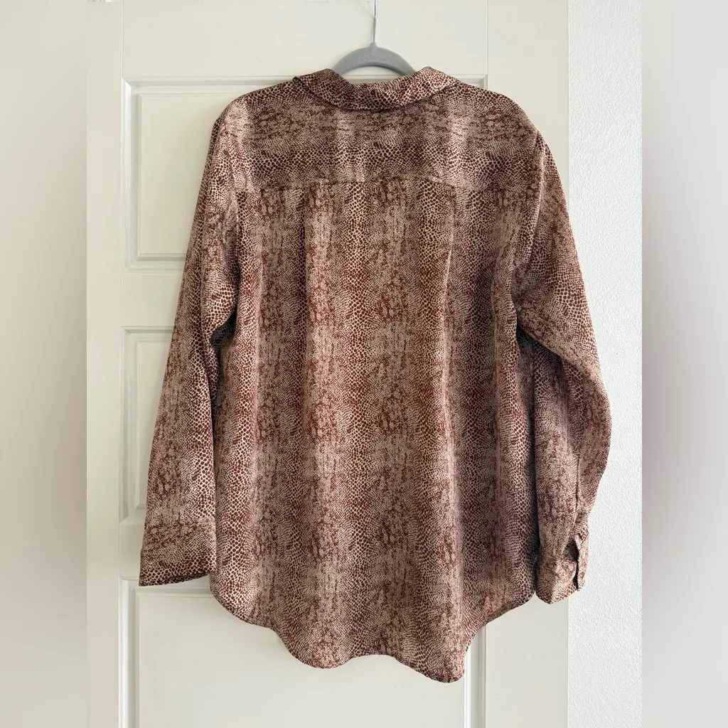 A New Day Long Sleeve Button Down Brown Snake Print Top Size XXL - Image 4