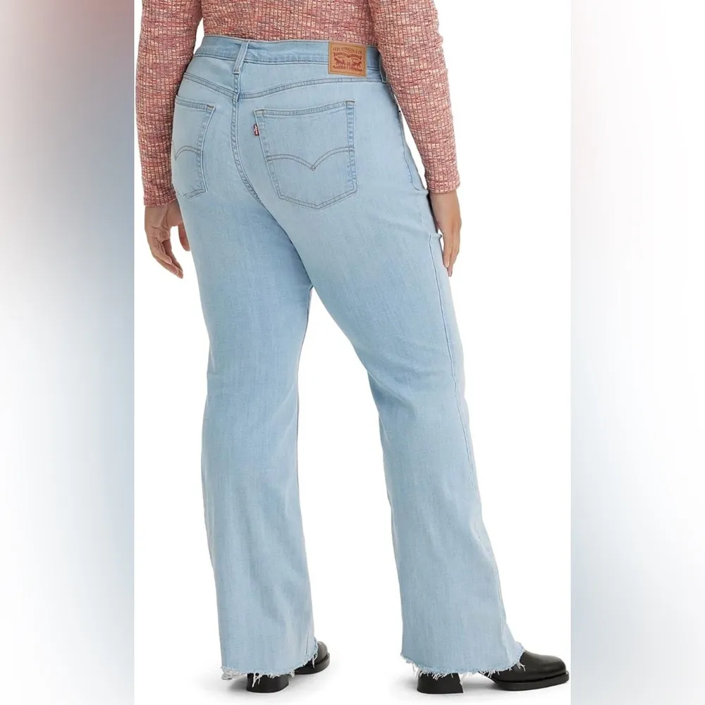 Levi’s Women’s 726 High Rise Flare Jeans - Image 7