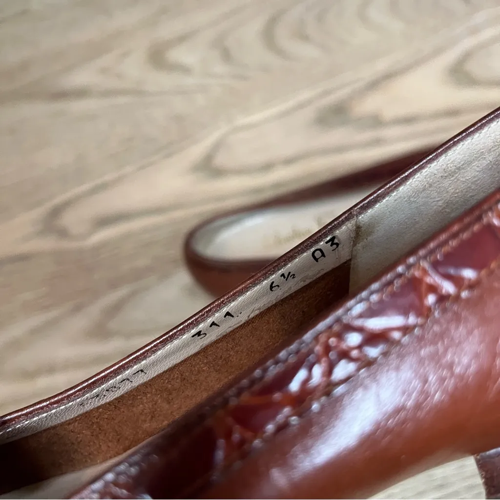 Salvatore Ferragamo Cap Toe Kitten Heel Brown Leather Women’s Size 6.5 Narrow - Image 9