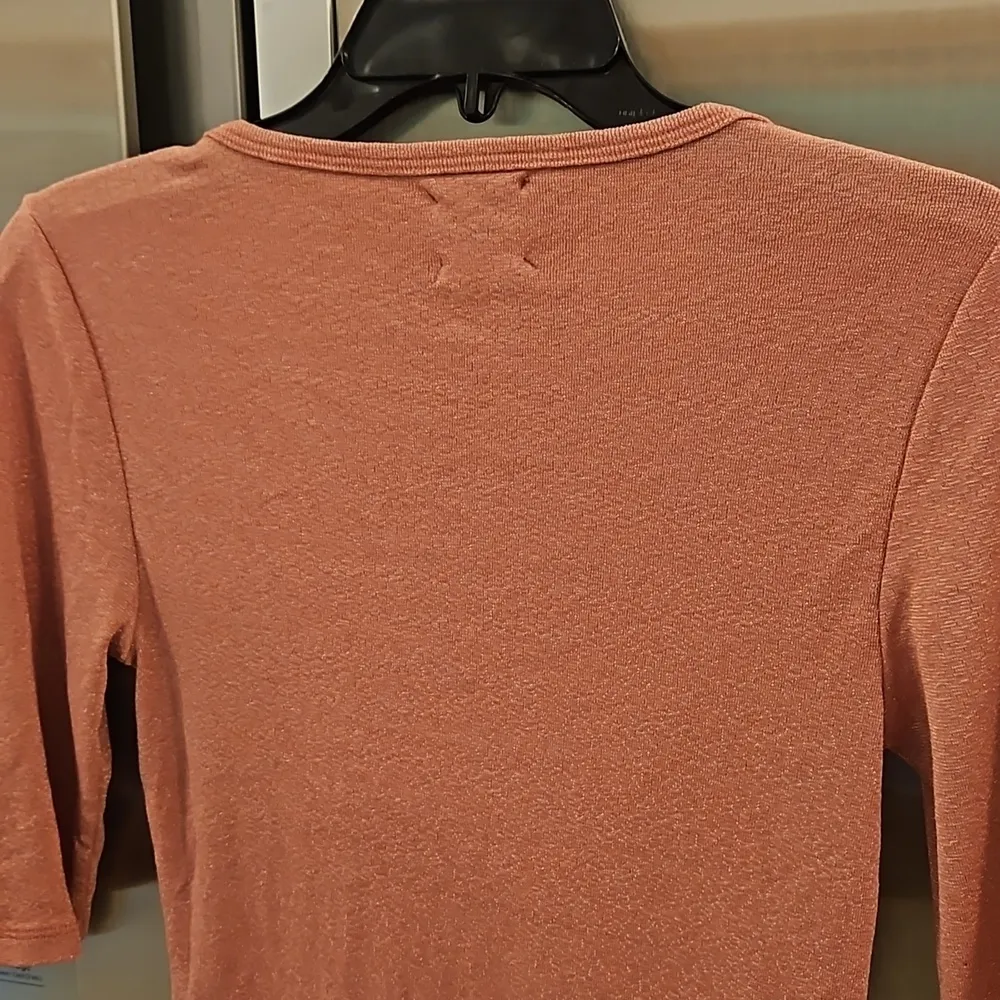 đź’•MICHAEL STARS x ANTHROđź’• Kylie Square Neck Shime Tee ~ Dusty Pink NWOT - Image 4