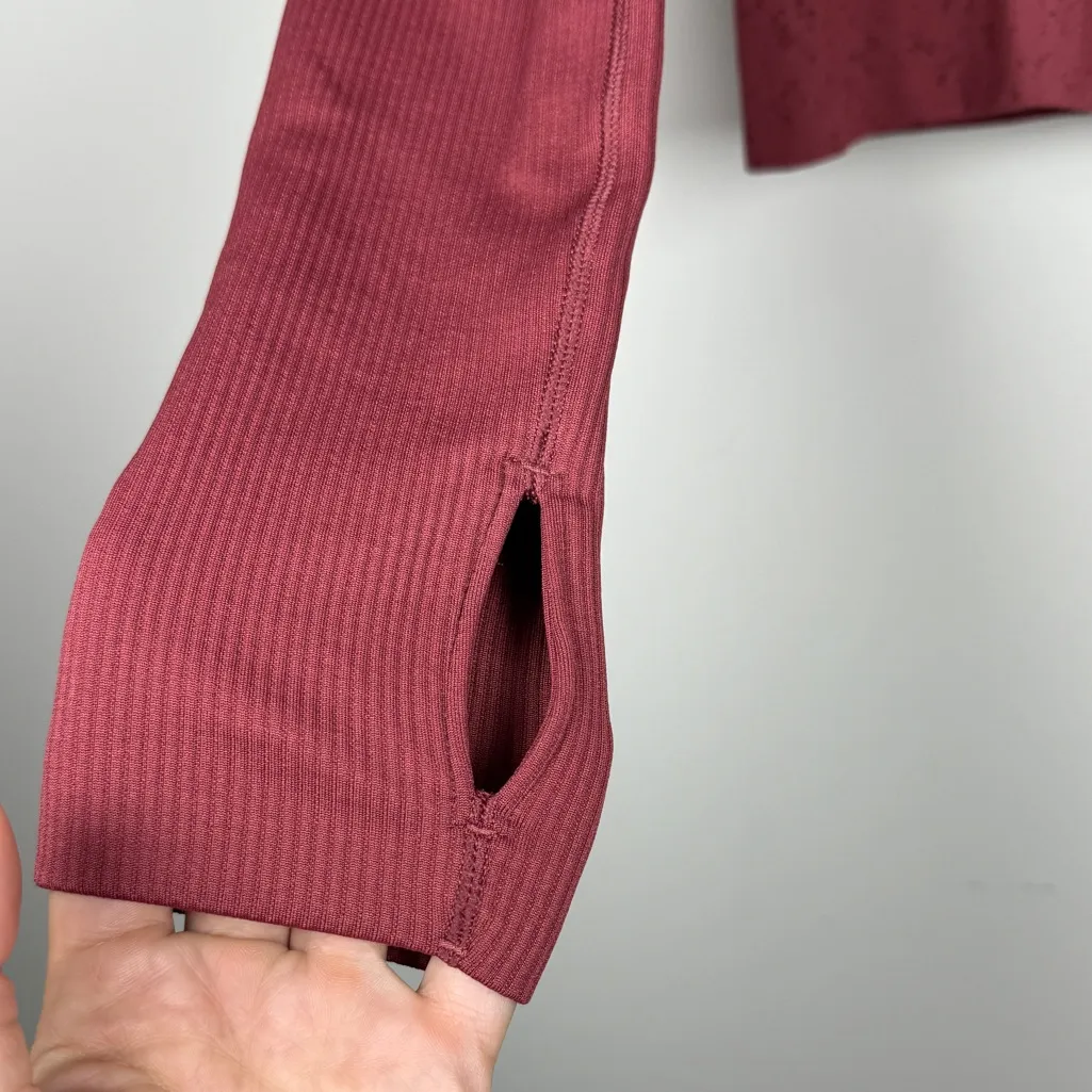 Lululemon EUC Rest Less Cropped 1/2 Zip Dusty Rose - Image 3