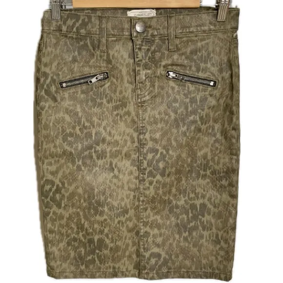 Current/Elliott SoHo Stiletto Paw Print Pencil Skirt w/ Zipper Accent - Image 5