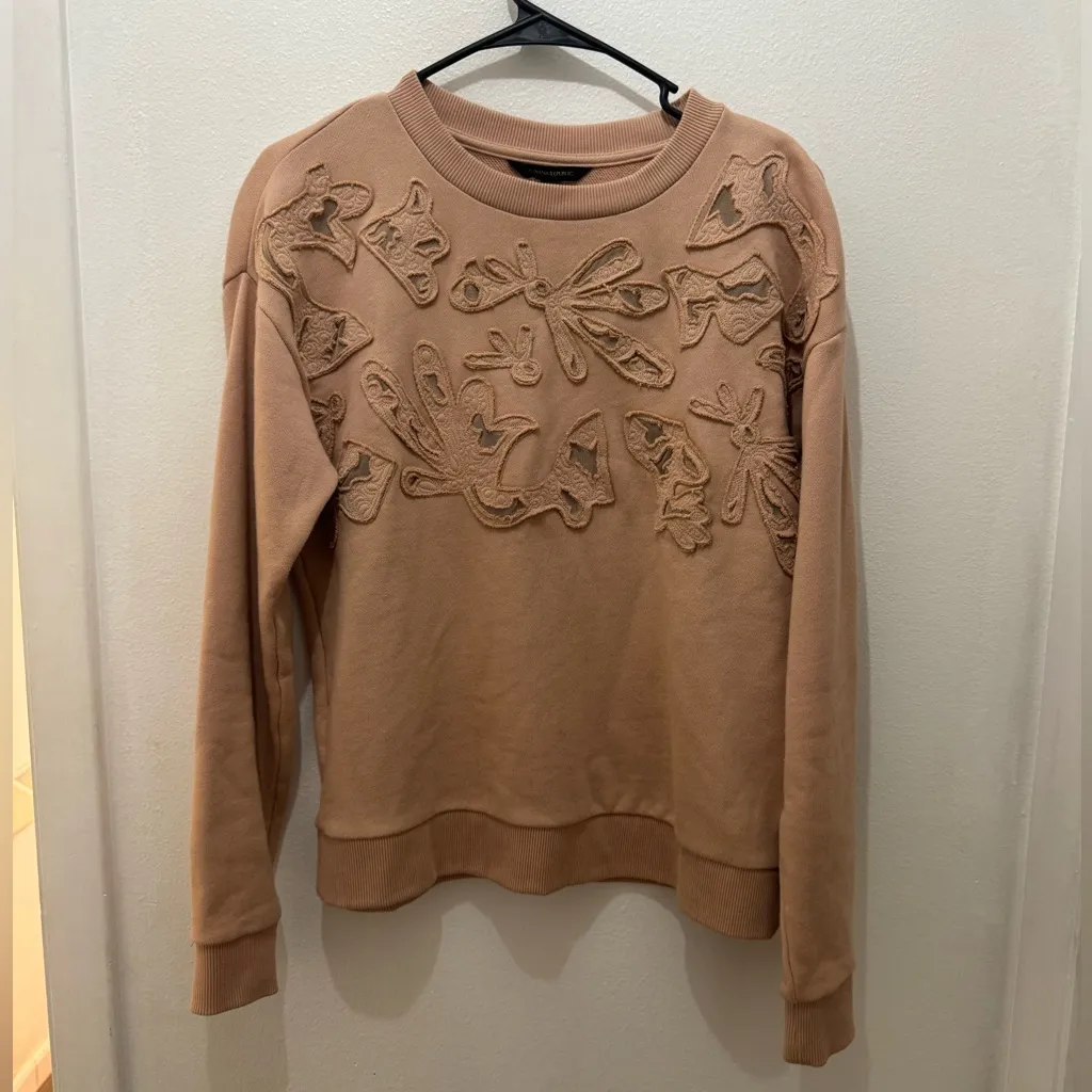 Banana Republic Beige Embroidered Sweater - Image 3
