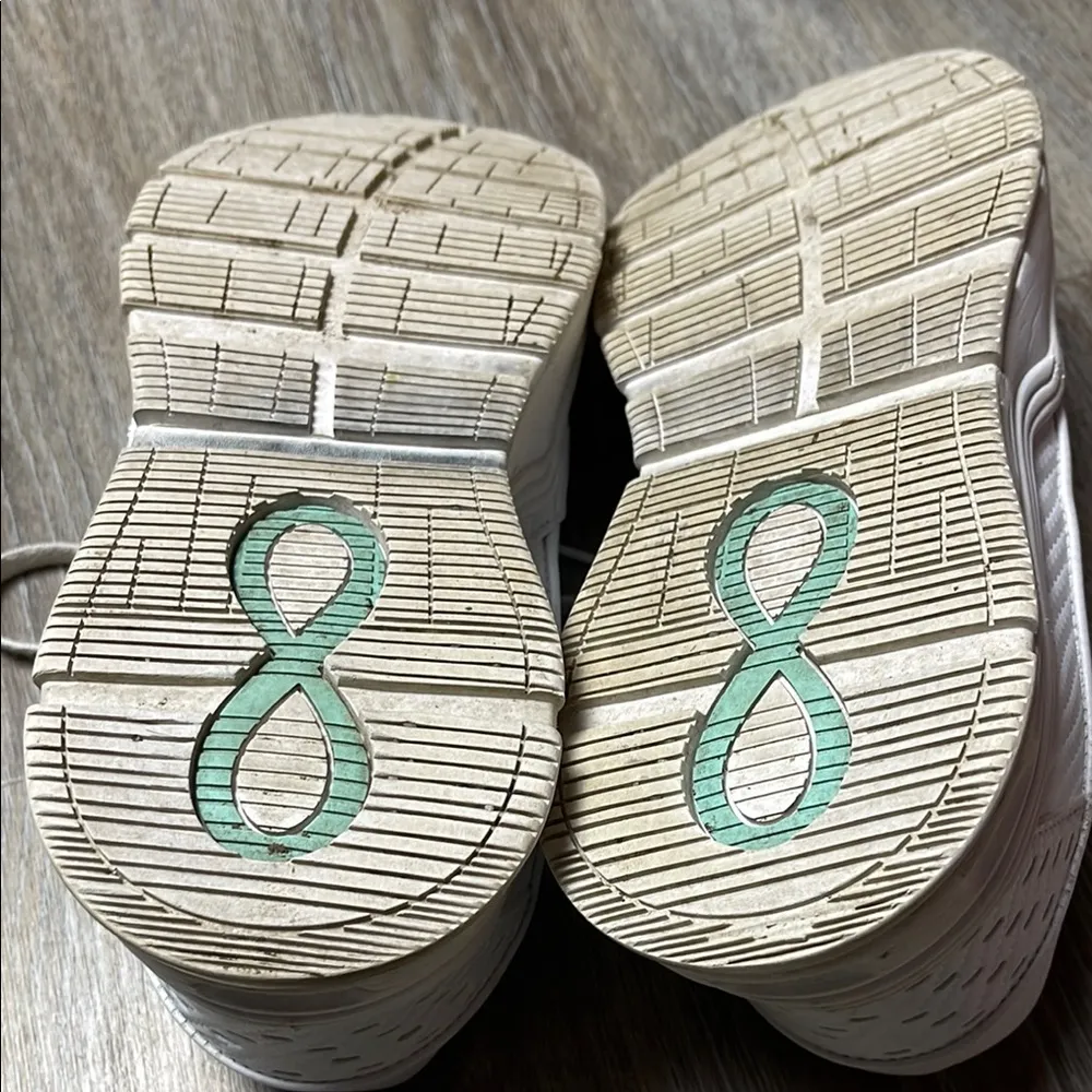 Infinity by Cherokee Uniforms Women's White Sneakers - Image 10