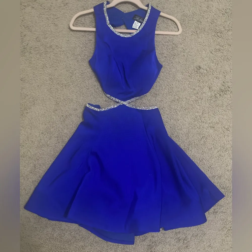 La Femme Rhinestone-Trimmed Sapphire Blue Dress - Image 3