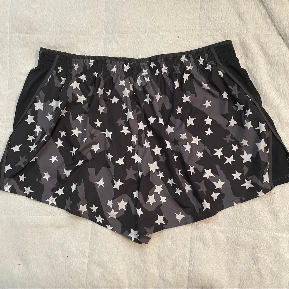 Nike Women’s Running Shorts - Image 3