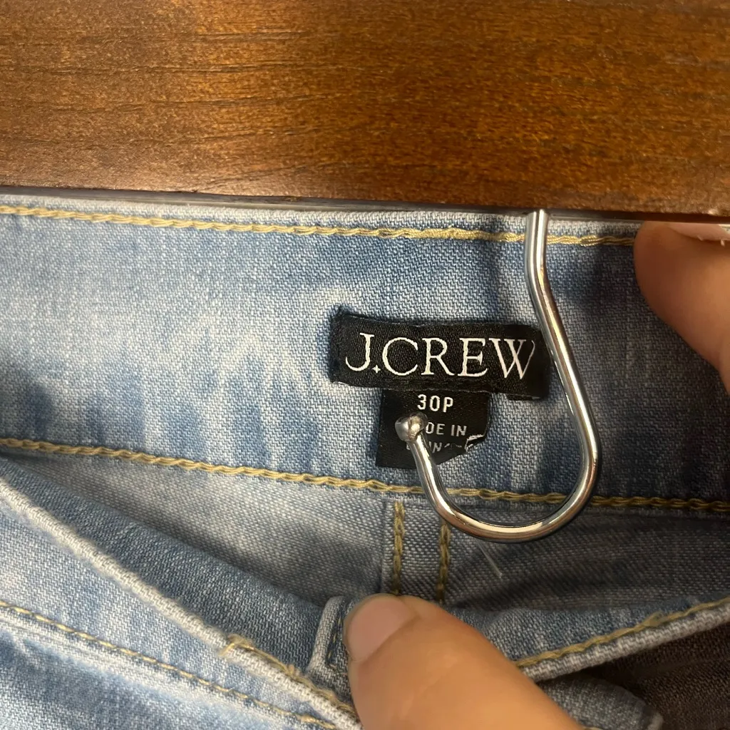 J. Crew High-rise kickout jean with sailor pockets drapey denim Montauk Wash 30P - Image 5