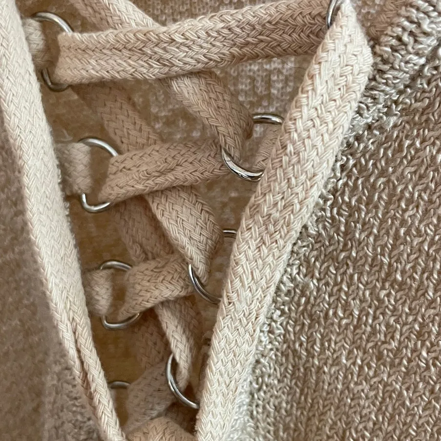 Forever 21 Contemporary Sweater Womens Medium Top - Image 2