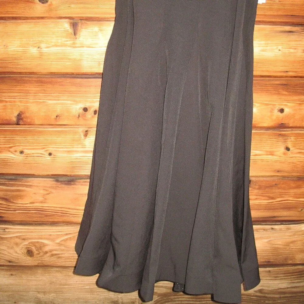 Mac Duggal 11810 Womens Black Crepe One Shoulder Gown With Flower 4 - Image 10