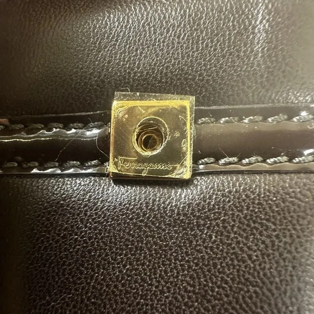 Salvatore Ferragamo Compact Wallet w/ COA - Image 4