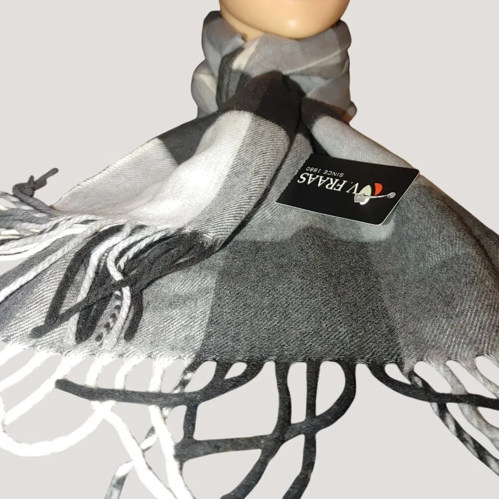 Checkered Scarf Black White Acrylic V. Fraas Germany Womens Fringe - Image 5