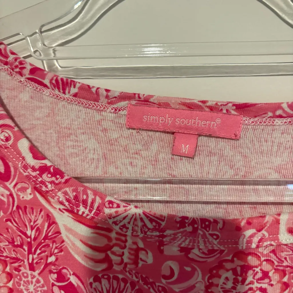 Simply Southern Seashell Long Sleeve Pocket Top‎ Pink size medium - Image 8