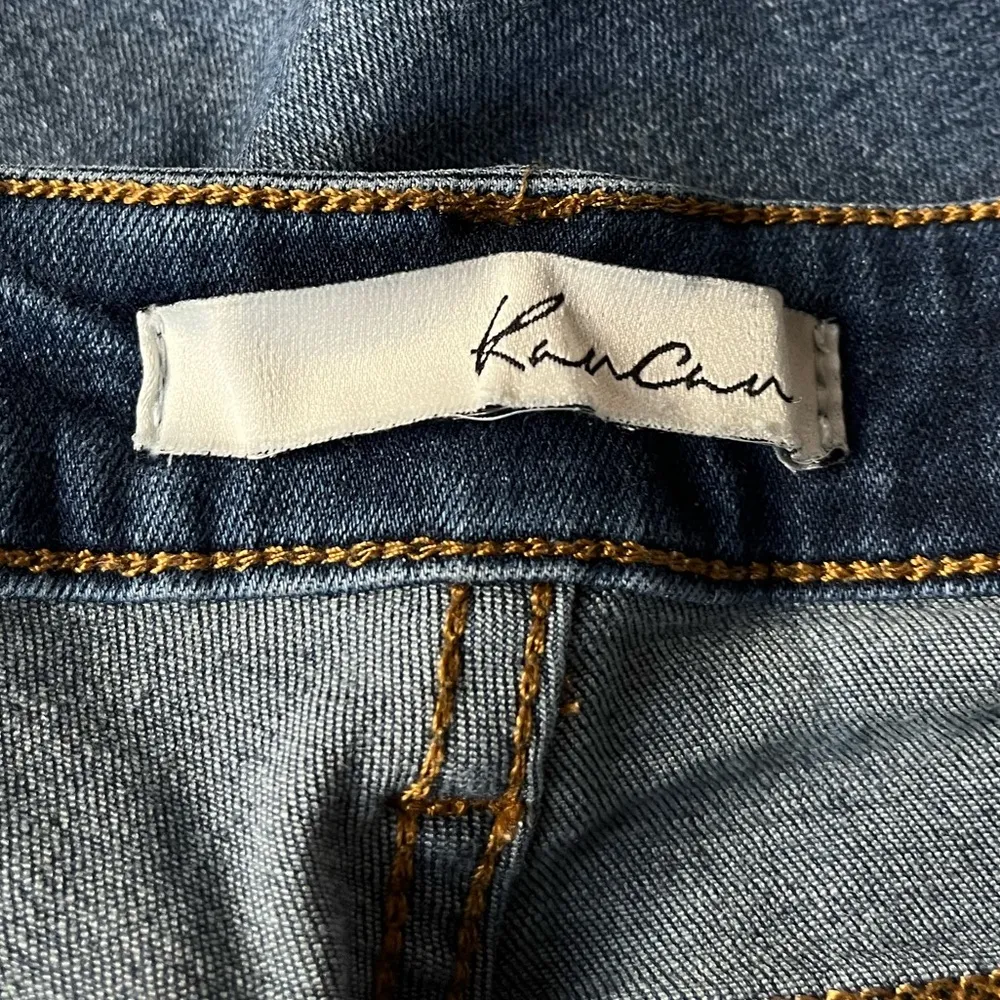 KanCan Mid Rise Cropped Jeans Blue Size 11 (29) - Image 3