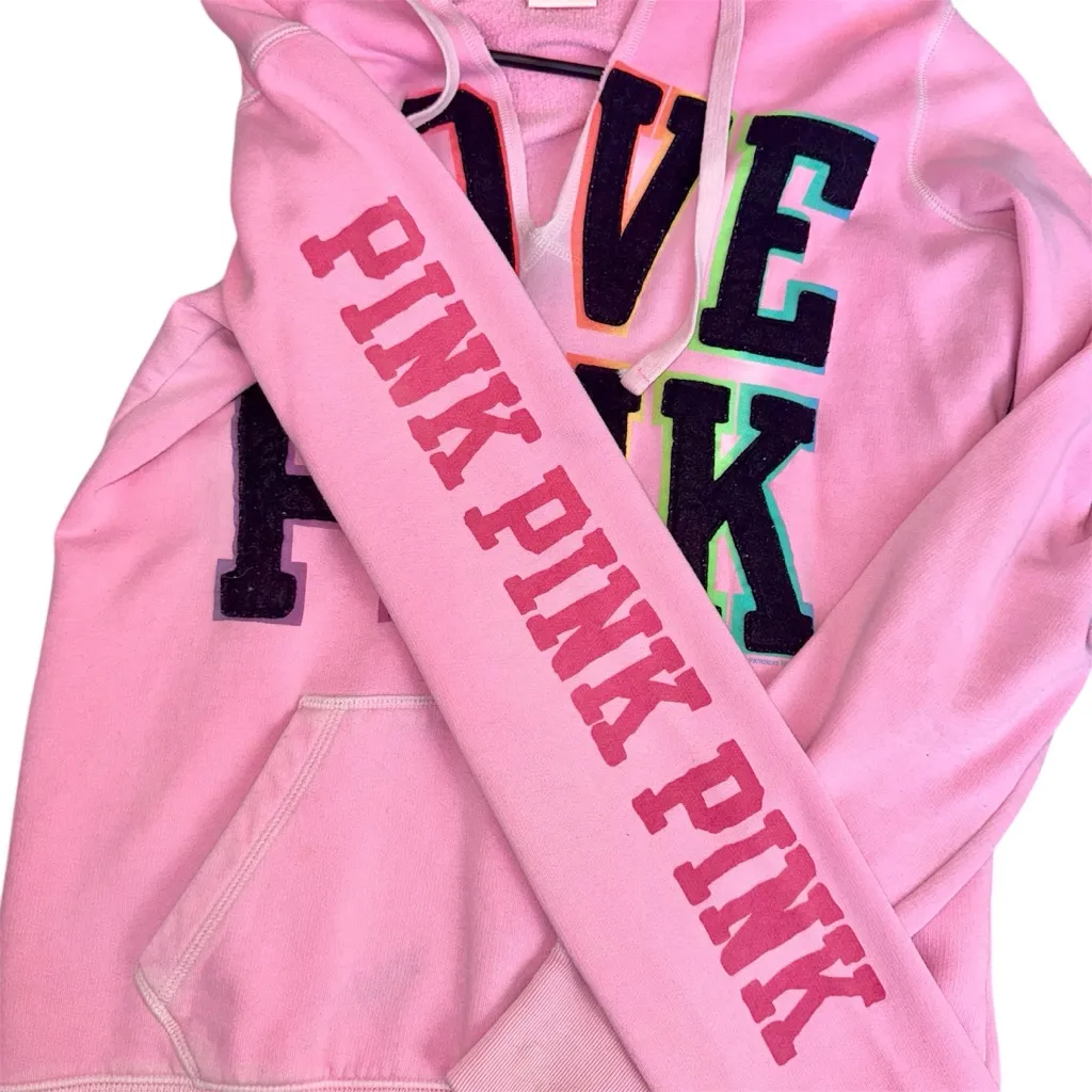 PINK - Victoria's Secret Y2K VS PINK Pullover Hoodie! - Image 5