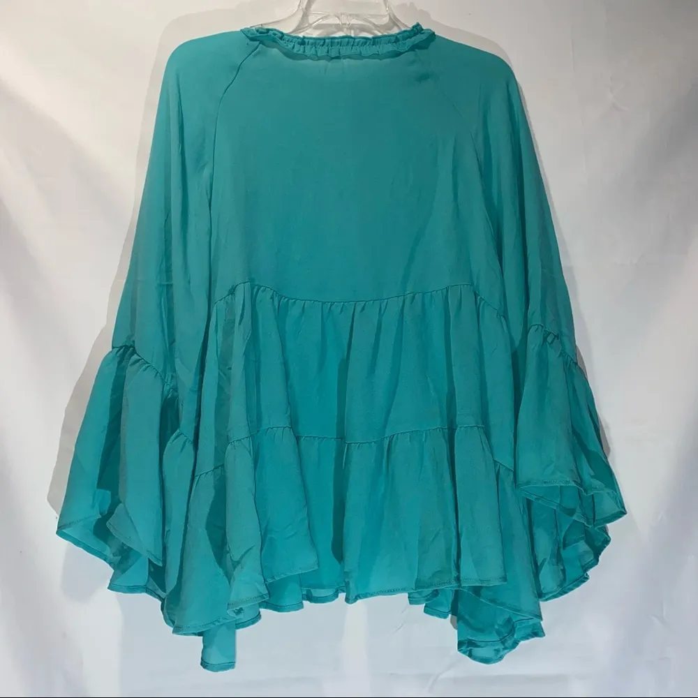 Easel Blue Ruffle Top Women’s Small - Image 3