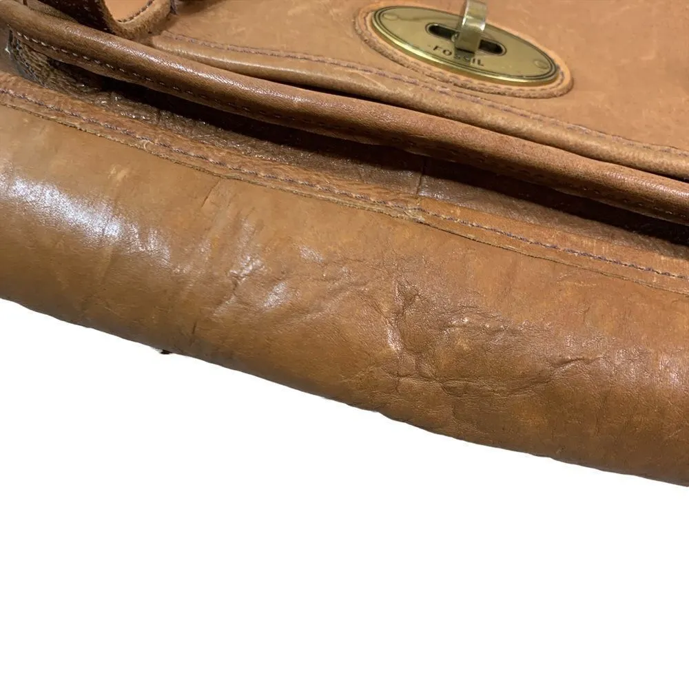 Fossil Vintage Reissue Light Brown Leather Messenger Bag‎ - Image 3