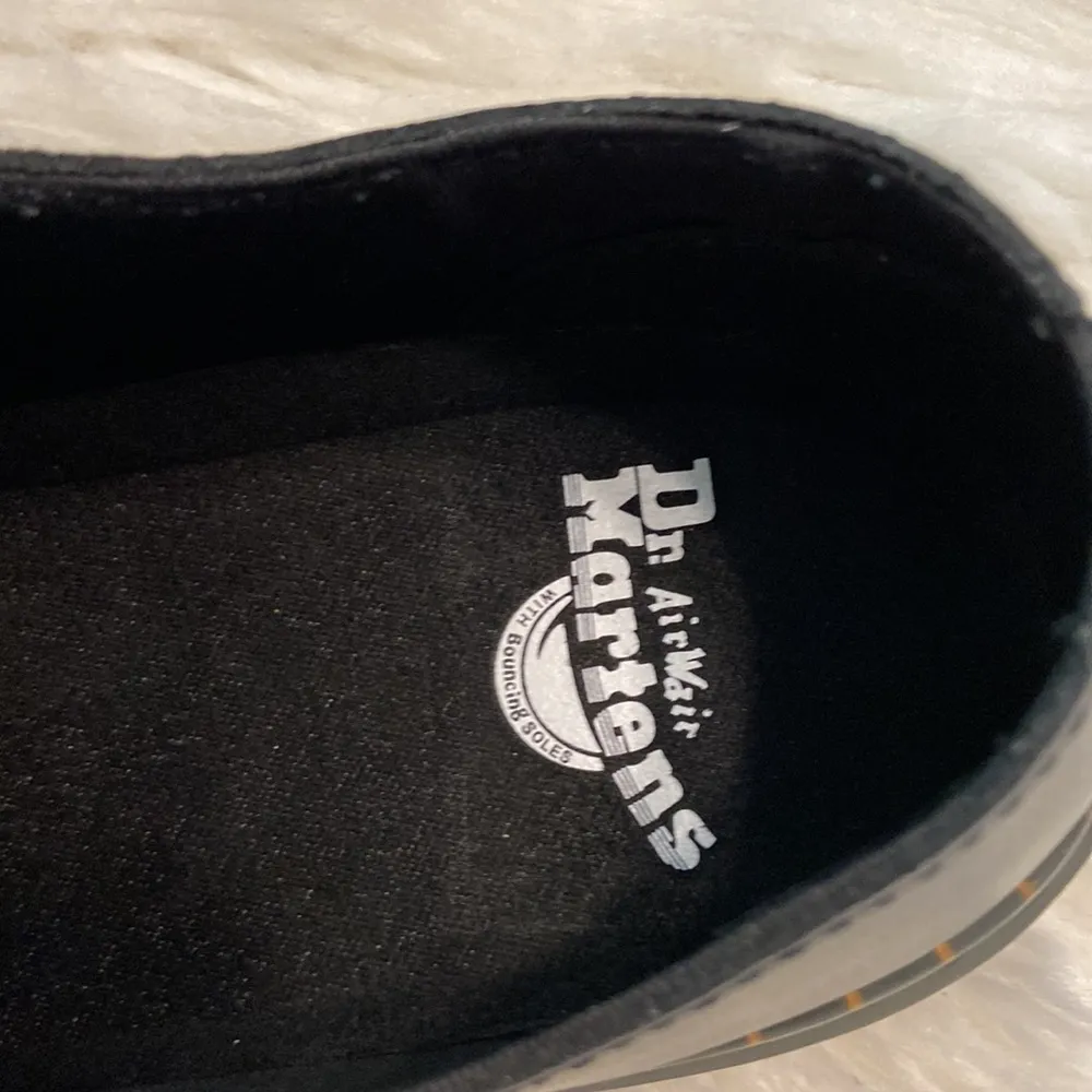 Dr.Martens Women’s Shoes size 10 brand new with box color black see all photos - Image 2
