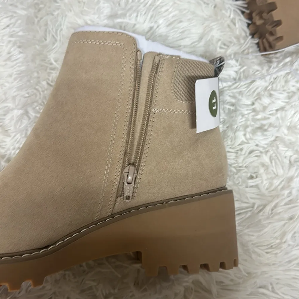 Universal Threads NWT Women's Taci Ankle Boots - Universal Thread Light Taupe Size 11 - Image 4