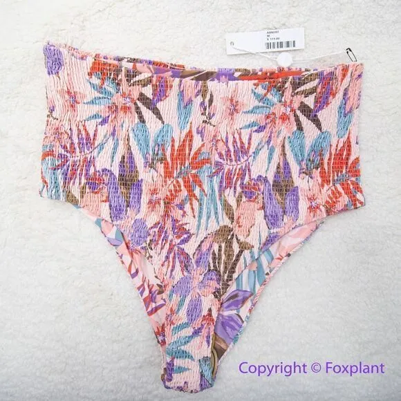 NEW Free People Citrine Dakota aloha blooms‎ floral bikini bottom, size M Purple Size M - Image 2