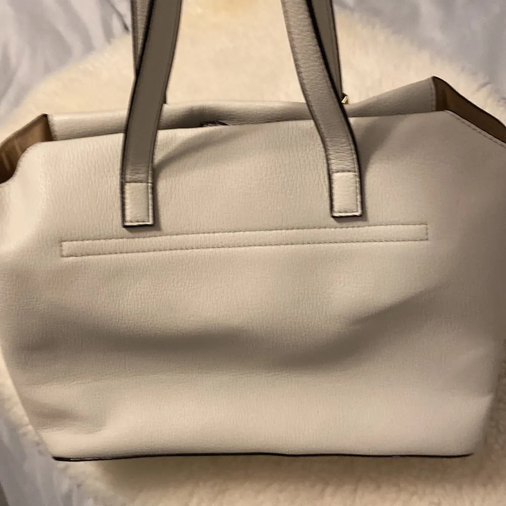 Kate Laundry women’s bag never worn but no tag please see pictures - Image 8