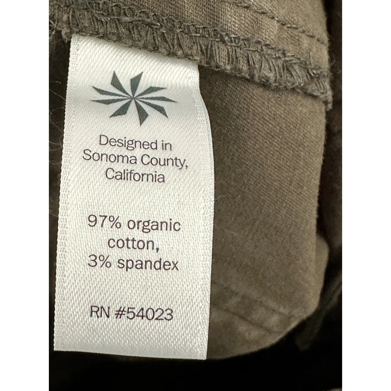 Athleta Organic Cotton Blend Dark Green Boulder Cargo Pants Women's Size 4 - Image 6