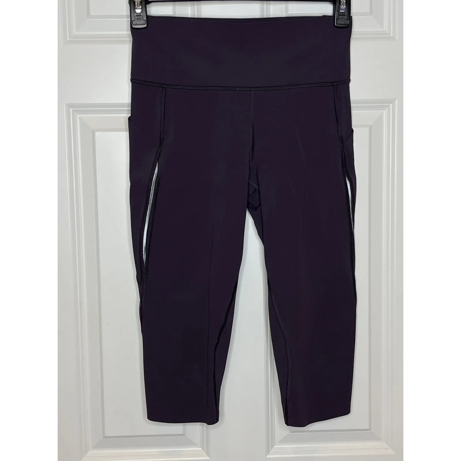 Lululemon Pace Perfect Crop Size 8 17"Length‎ Color Boysenberry Purple - Image 2