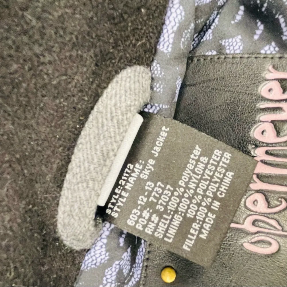 obermeyer women’s ski jacket skye style coat black with hood winter snow 12 - Image 5