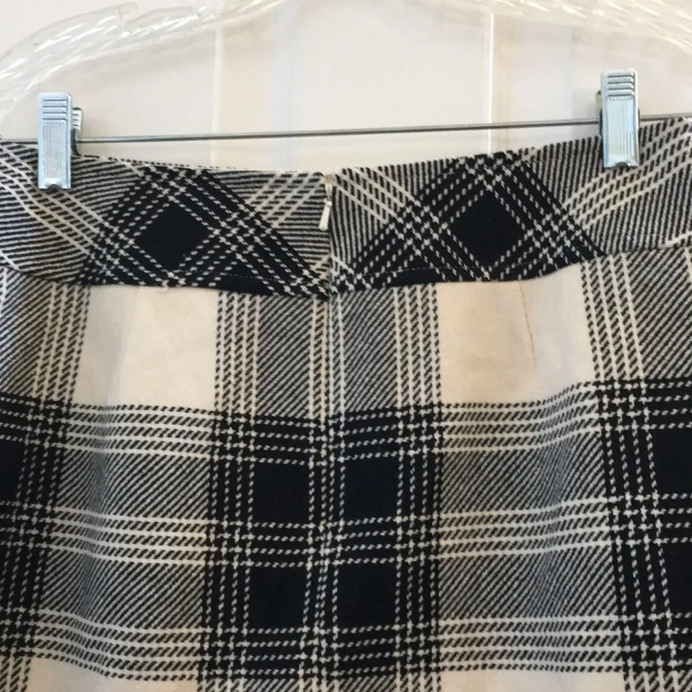 FINAL MARKDOWN Ladies Talbots skirt 10 petite - Image 5