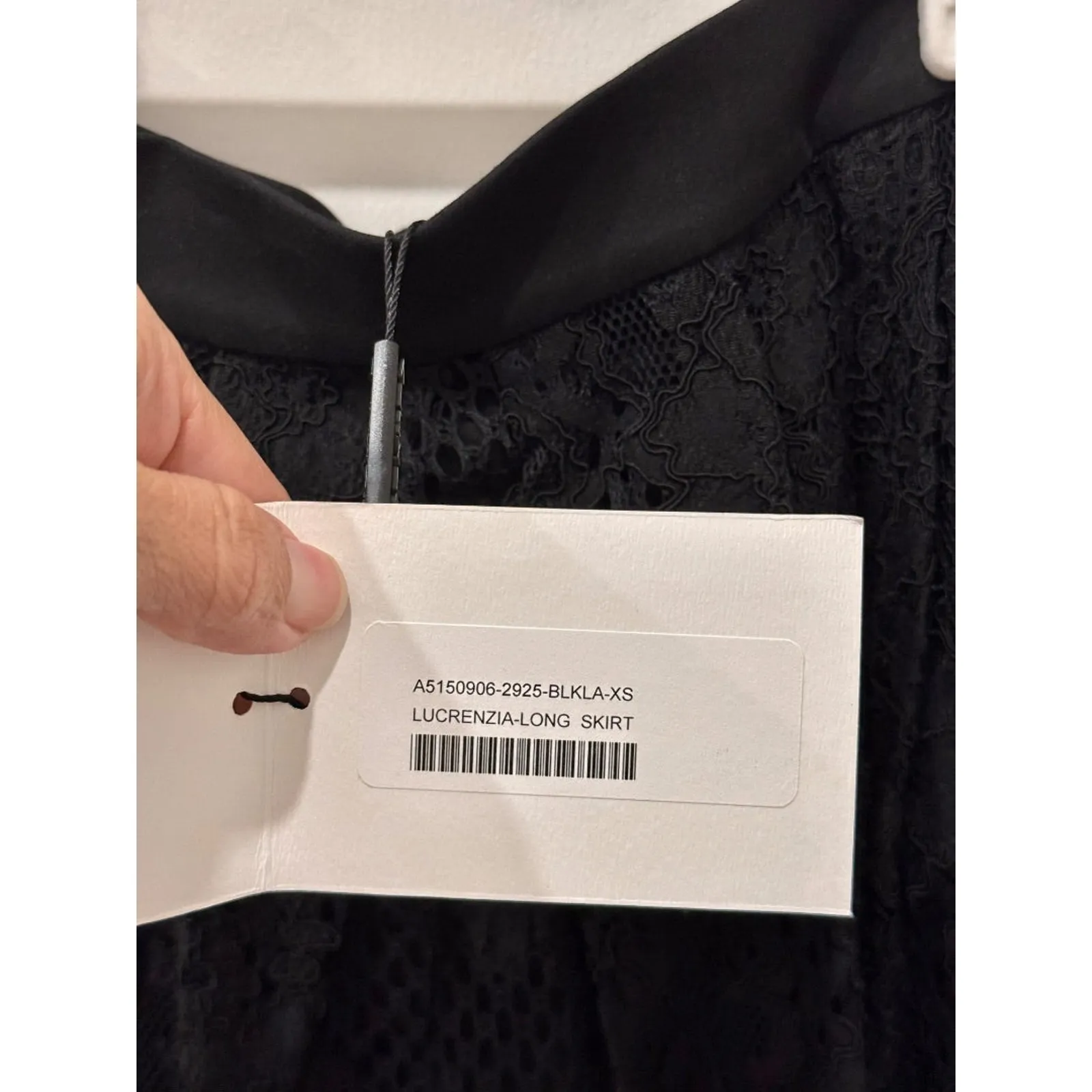 NWT Alexis Lucrenzia Set: Lace Sleeveless Tank & Long Skirt Black Womens Size XS - Image 5