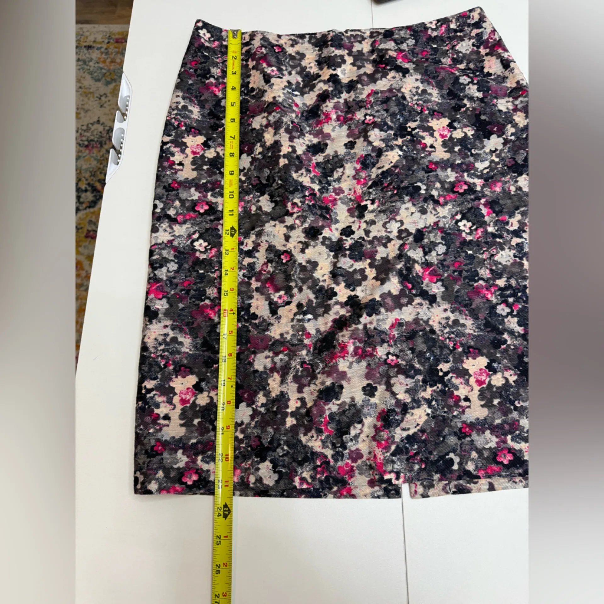 Talbots  Floral Skirt size 8 - Image 5