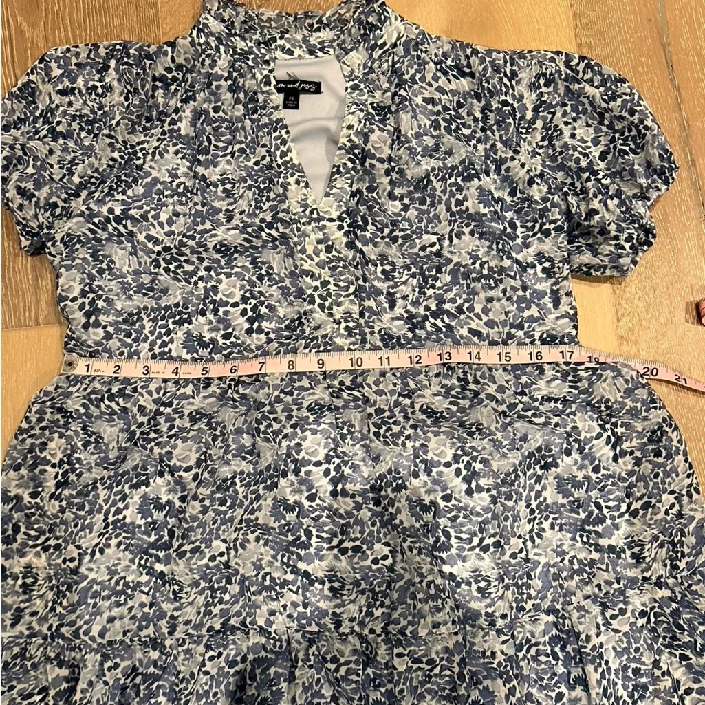 Dress smocked floral Blue NWT, cute with boots and jacket White Size undefined - Image 8