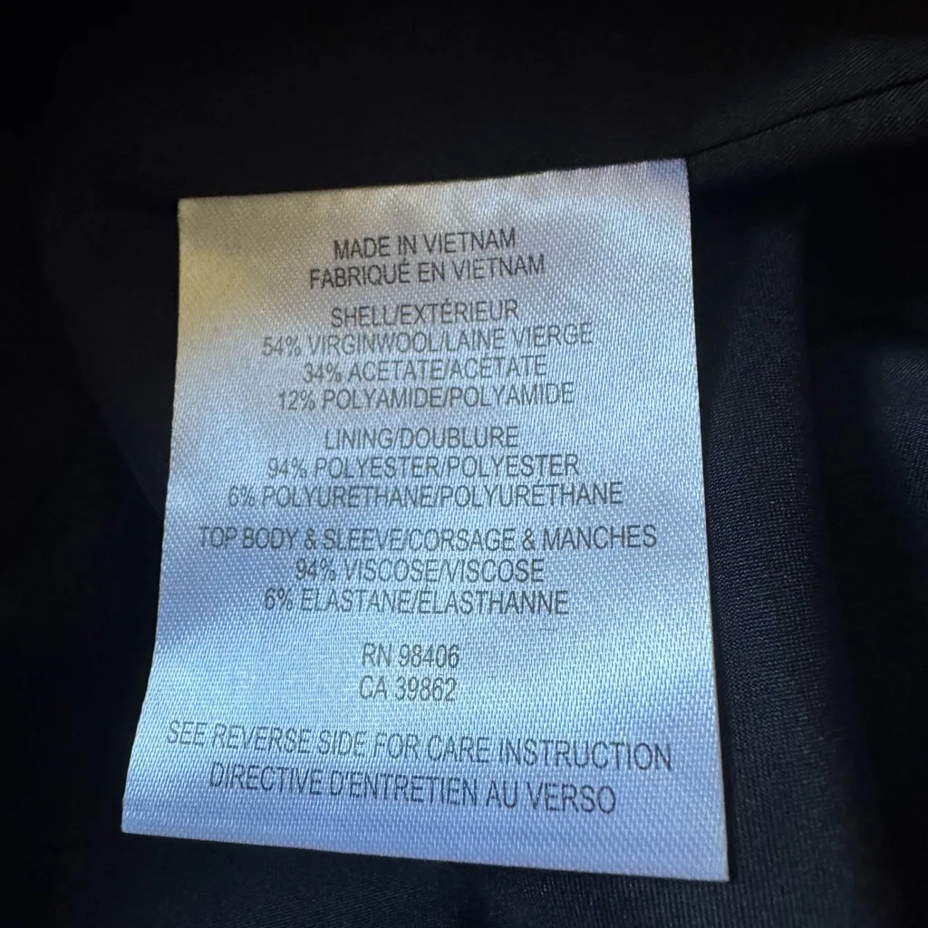 Theory  Two-Tone Black and Gray Mini Skirt - Image 10