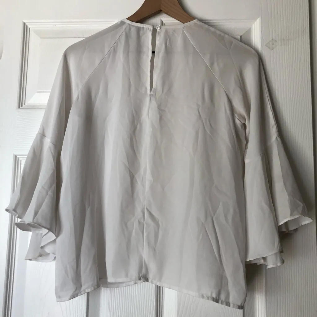 Forever 21 Contemporary Bell Sleeve Blouse white - Image 2