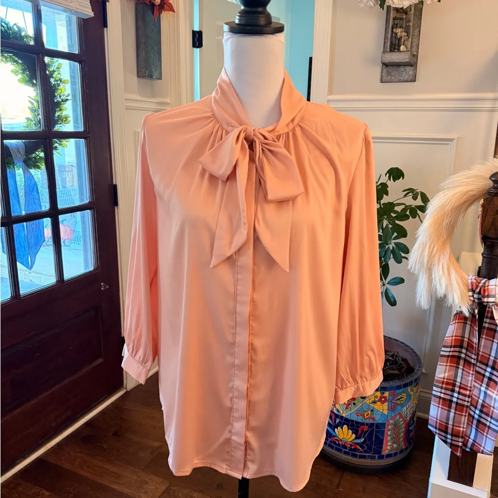 Ellison NWOT Elegant Peach Bow Blouse with Concealed Buttons - Image 2