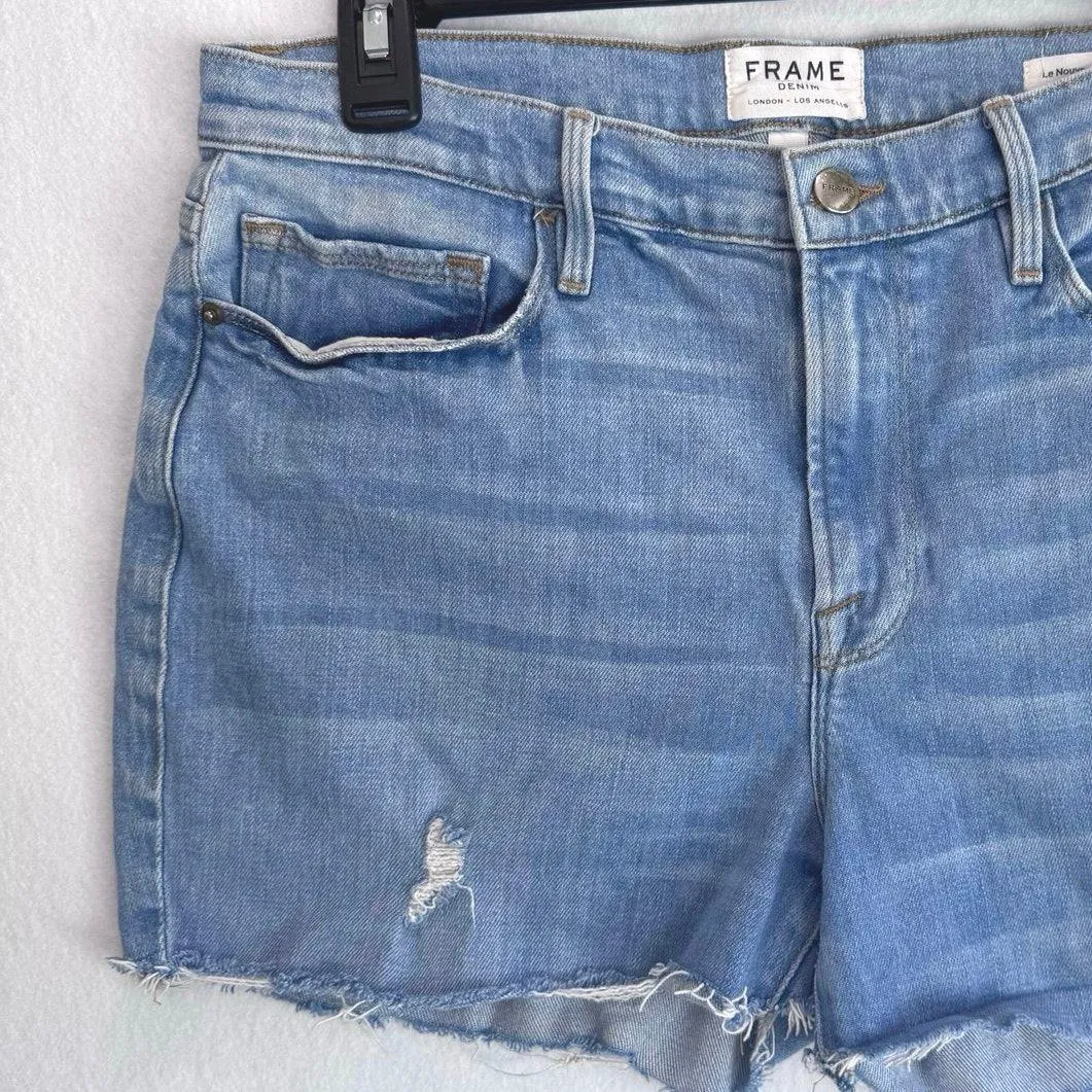 FRAME Le Nouveau Straight Distressed Denim Shorts Size 30 Raw Hem - Image 4