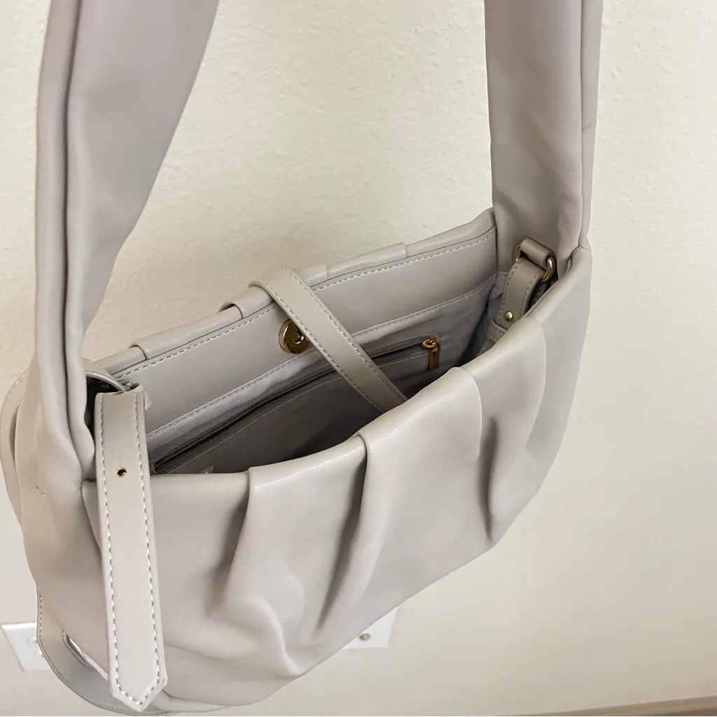 Banana Republic Gray Soft Tie‎ Strap Shoulder Bag - Image 3