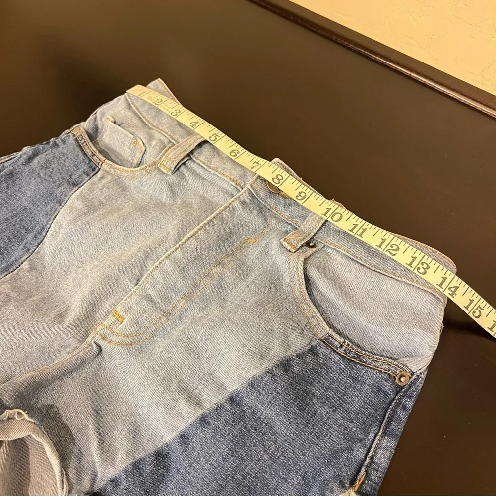 Driftwood Colorblock highrise jeans shorts, frilled hem, size 25 - Image 7