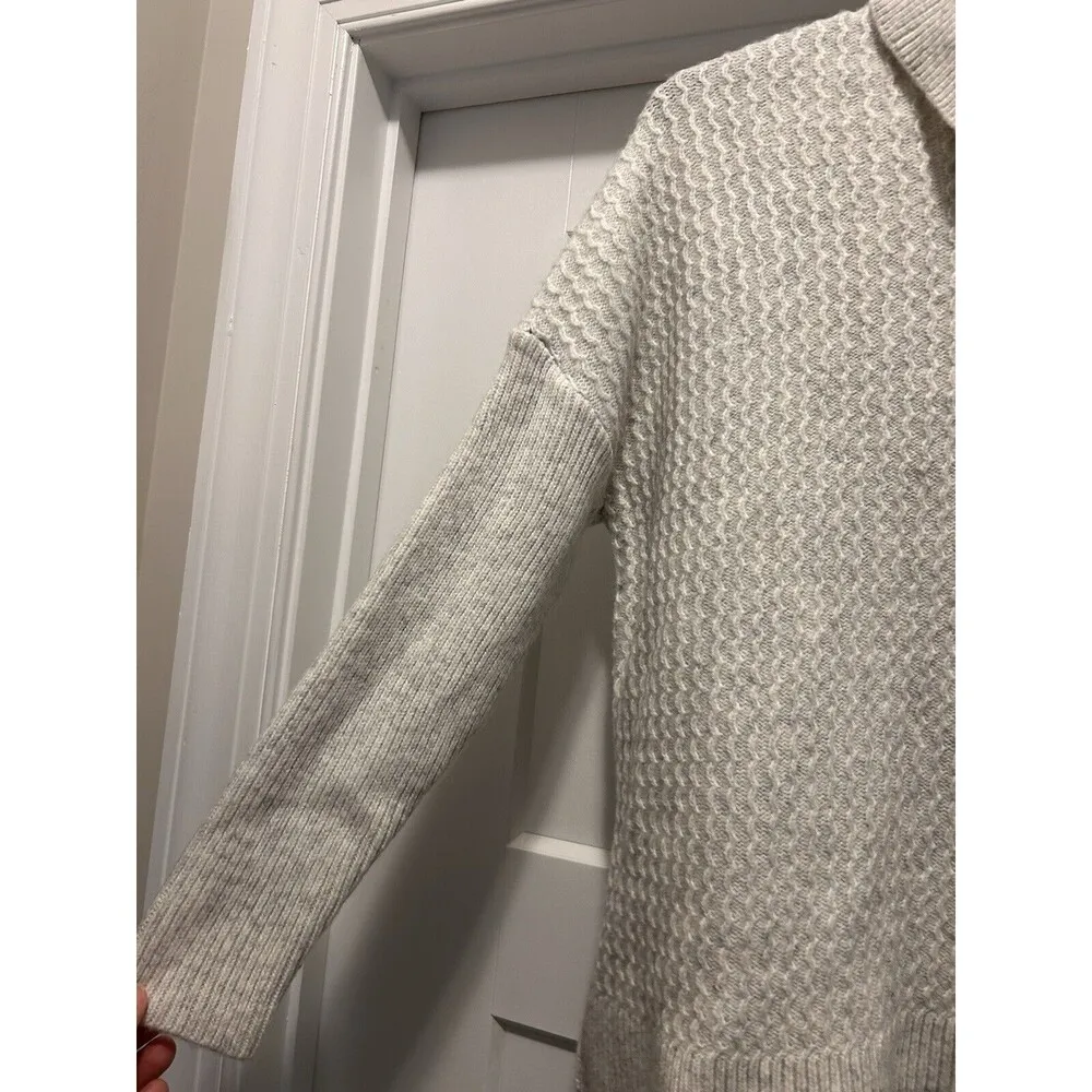 New Madison Grey Warm Gray Textured Knit Turtleneck Sweater Pullover Size Large - Image 5