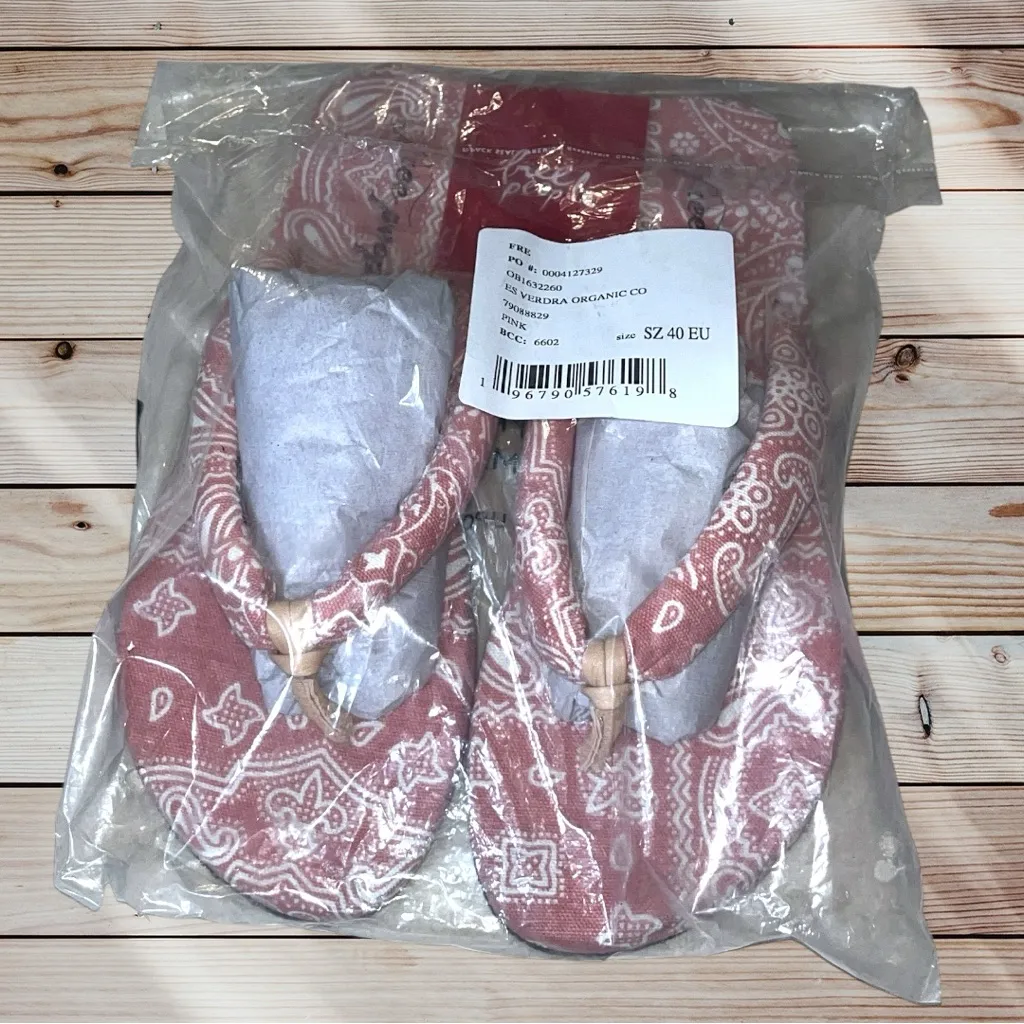 Free People Pink Bandana Print Flip Flops - Image 6