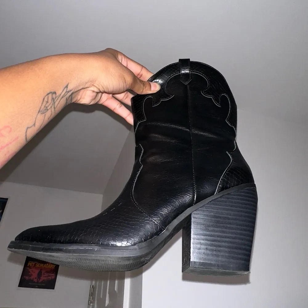 mix no. 6 On up, cowboy boots / booties black - Image 5