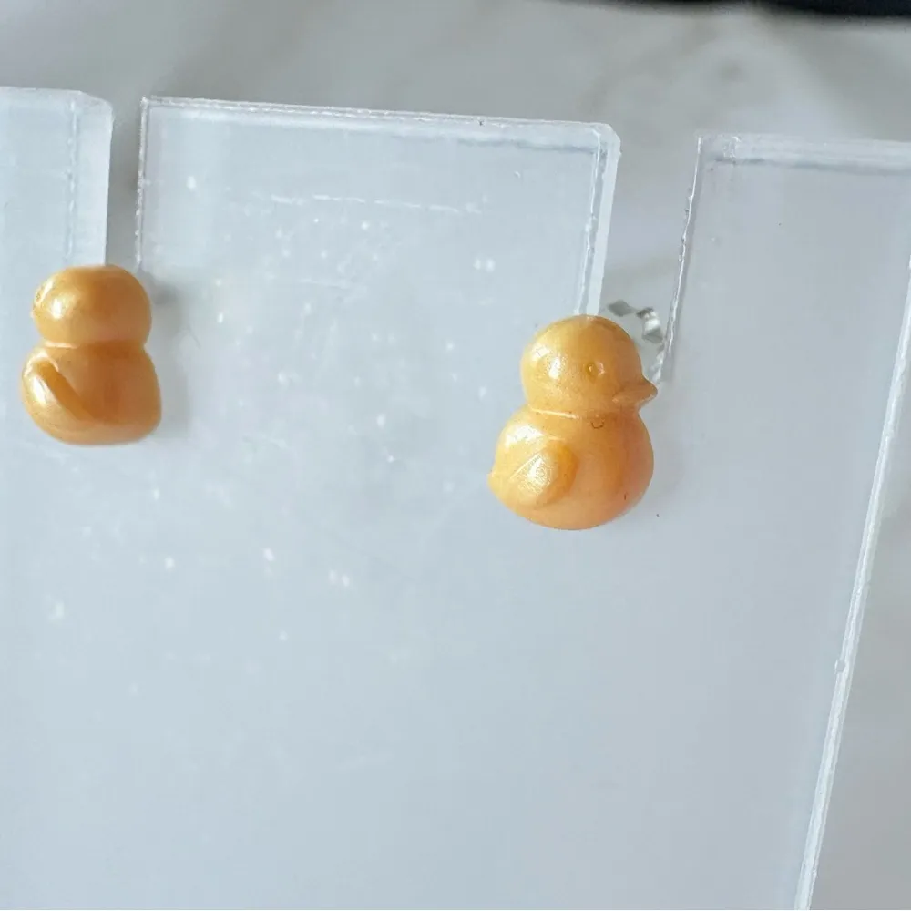 Vintage Tiny Dainty Yellow Duck Duckie Post Pierced Stud Earrings - Image 2