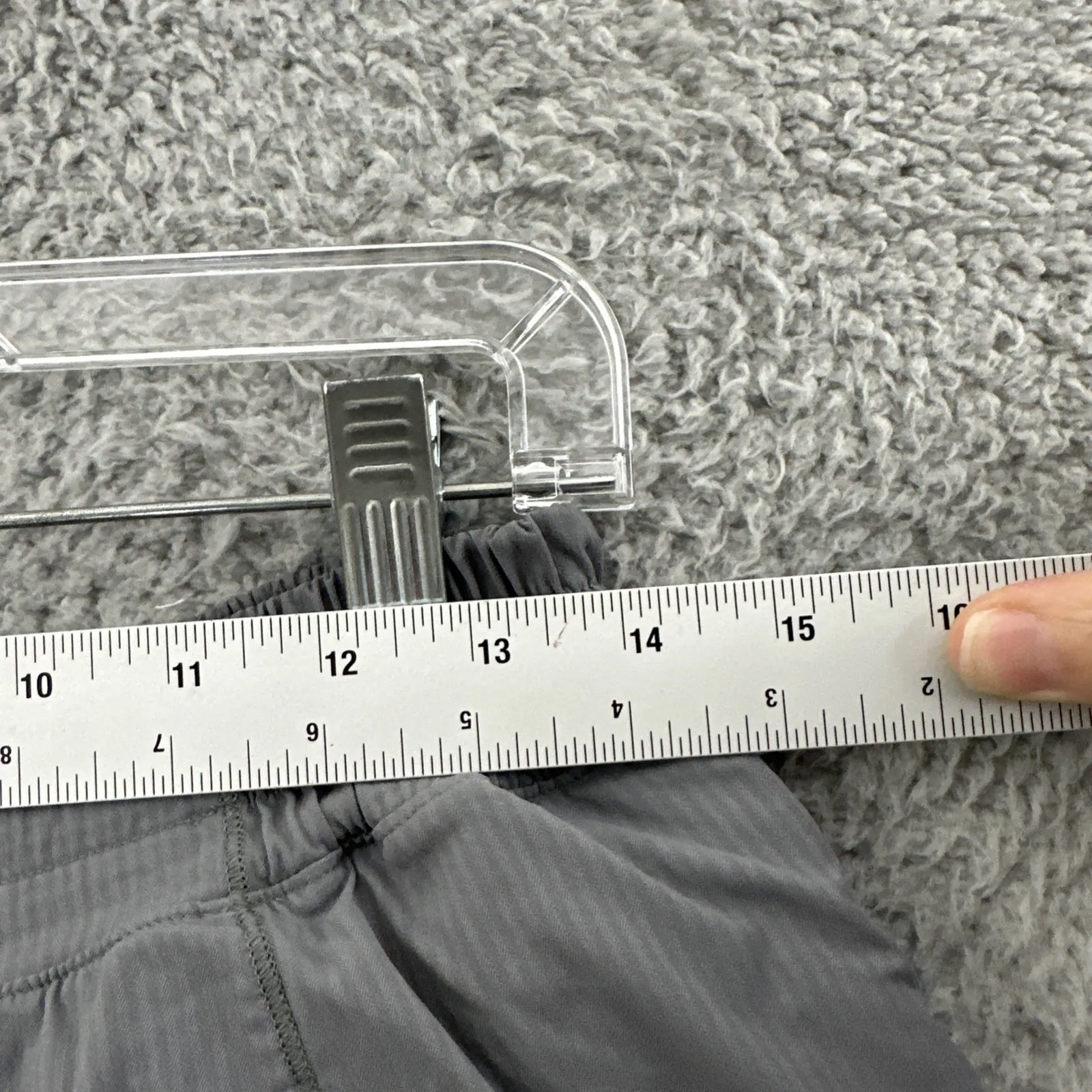 Lululemon‎ Hotty Hot Shorts 2.5" Low Rise Gray Athletic Running Gym Women's 10 - Image 7