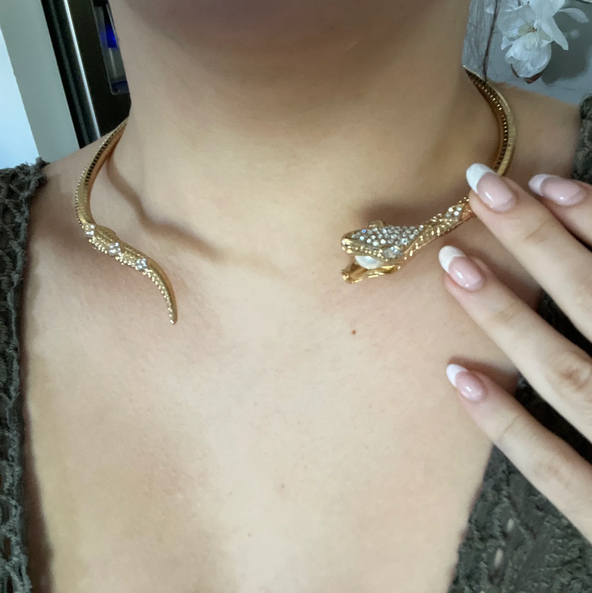 Snake Necklace Gold - Image 4