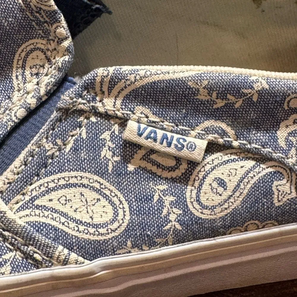 Vans Blue and White Slip one Size 8.5 - Image 13