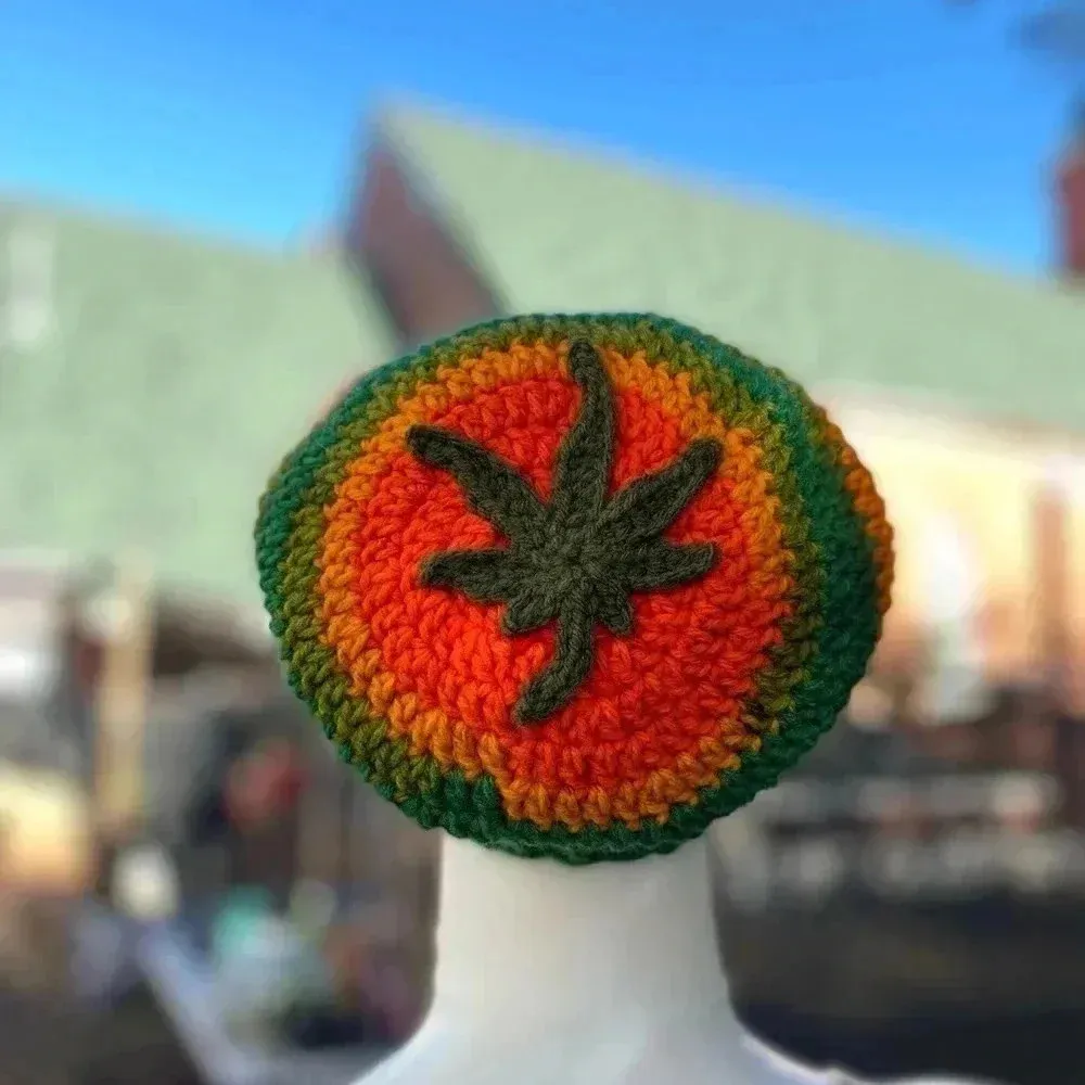 Hemp Leaf Mary Jane‎ Slouchy Hat Fleece Lined Green - Image 2