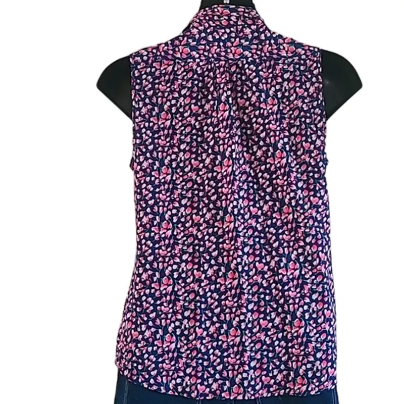 Love Notes Women’s Navy Pink Floral Sleeveless Button-Down Blouse Size Large EUC - Image 5