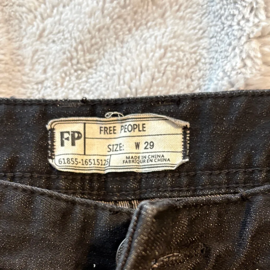 VGC Women’s Free People Black Distressed Women's Jeans size 29 - Image 2